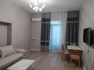 Uzunmüddətli kirayə mənzillər: Binəqədi rayonu Azadlıq prospektində Koroğlu Rezedencedə 17 mərtəbəli — 2