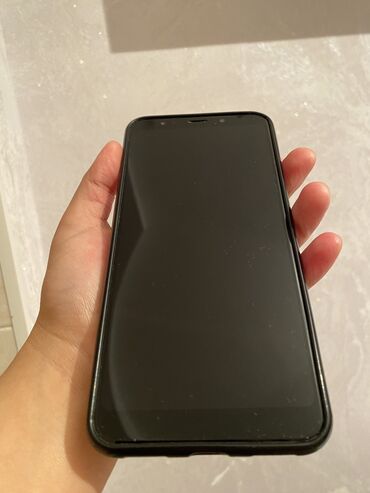 чехол для телефона redmi: Xiaomi, Redmi 5 Plus, Б/у, 32 ГБ, цвет - Черный, 2 SIM