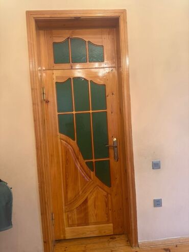 işlemiş taxta qaplar: Qonaq otağı üçün İşlənmiş Otaq qapısı 90x240 sm Çərçivə ilə, Zəmanətsiz, Ünvandan götürmə
