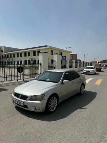 адисей машине: Toyota Altezza: 2003 г., 2 л, Автомат, Бензин, Седан