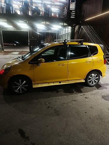 фит 10 регион: Honda Fit: 2005 г., 1.5 л, Вариатор, Бензин, Хэтчбэк — 10