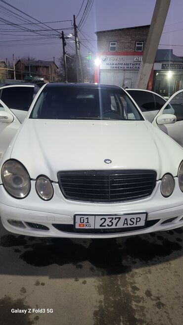 мерседесбенз 1117: Mercedes-Benz 220: 2003 г., 2.2 л, Автомат, Дизель, Седан