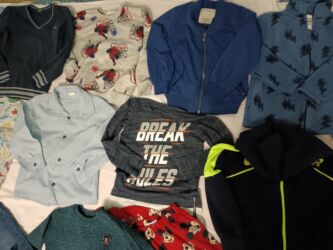 Paketi dečije odeće: Paket: Duksevi, Džemperi, Jakne, Za dečake, uzrast: 5-6 godina — 10