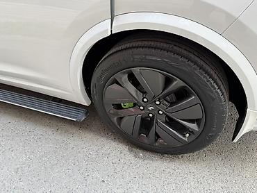 wuling mini ev: Lixiang L7: 2023 г., 1.5 л, Автомат, Гибрид, Кроссовер — 4