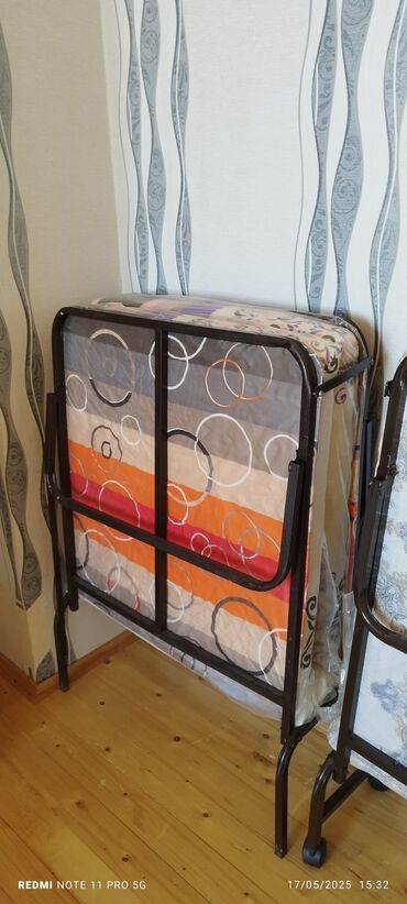 Çarpayılar: İşlənmiş, Təknəfərlik çarpayı — 5