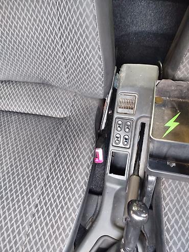 VAZ (LADA): Avtomobil: Lada Samara (Sedan) – Sport paketi Rəng: Göy Dövlət nömrə — 11
