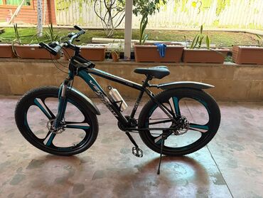 qiz ucun velosiped: Yeni Dağ velosipedi Strim, 29", sürətlərin sayı: 21