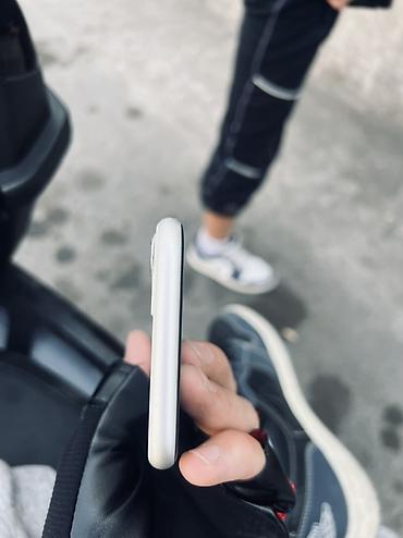 iphone 11 копия: IPhone 11, белый цвет - Экран Liquid Retina HD (IPS), True Tone — 6