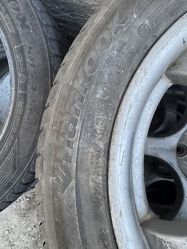 Шины и диски: Комплект зимних шин Hankook со штатными литыми дисками. - Тип: зимние — 4