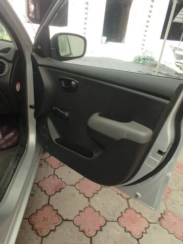 ауди с4 а6 1 8: Hyundai i10: 2009 г., 1.2 л, Механика, Бензин, Хэтчбэк