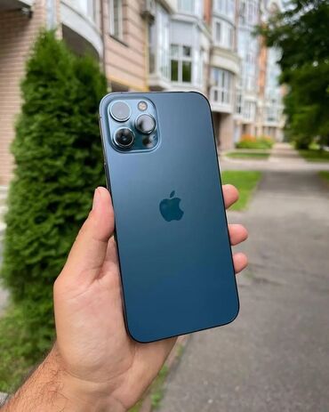 афон 12: IPhone 12 Pro Max, в синем цвете, б/у, коробки нет, так как в другой