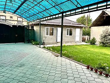 хозблок: Продается частный дом с ухоженным двором и отдельными хозпостройками — 3