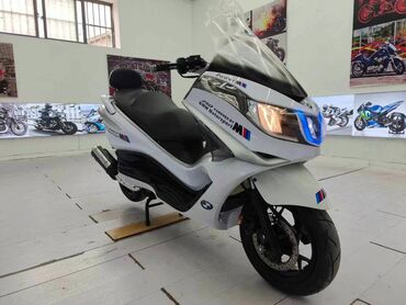 12 00 r20: Скутер Yamaha, 200 куб. см, Бензин, Жаңы