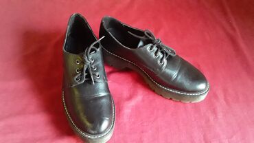 carlo conte обувь: Туфли, Размер: 41, цвет - Черный, Б/у
