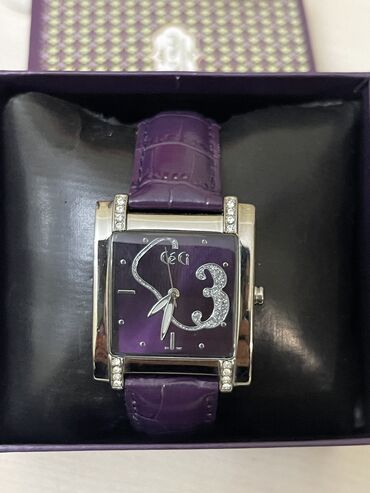 кожаный чехол iphone 5: Б/у, Наручные часы, цвет - Фиолетовый