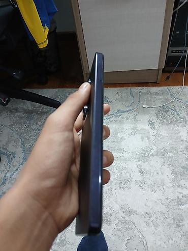 сломан экран: Infinix Note 30, Б/у, 128 ГБ, цвет - Фиолетовый, 2 SIM — 5