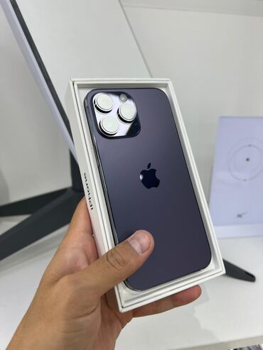 Apple iPhone: IPhone 15 Pro, Новый, В рассрочку