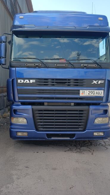 грузавой тягач: Тягач, DAF, 2005 г., Без прицепа