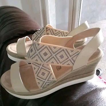 antonella rossi baletanke: Ženske sandale na punu petu - Model: sandale sa klin petom (espadrila — 3