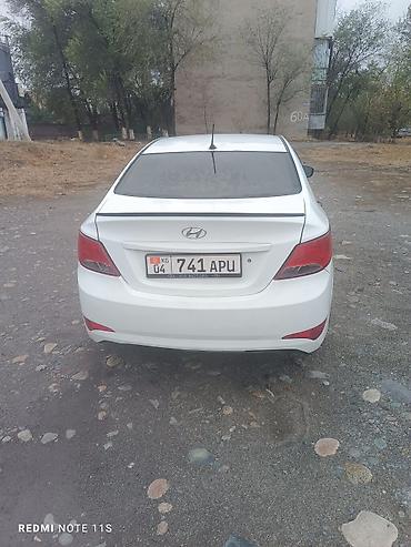 Унаа: Hyundai Solaris: 2015 г., 1.4 л, Кол менен иштөөчү, Бензин, Седан — 6