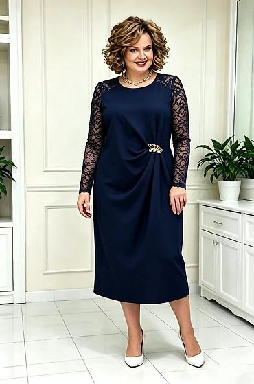 Elegantna midi haljina sa čipkanim rukavima 2XL 2XL 4XL Kroj: ravna