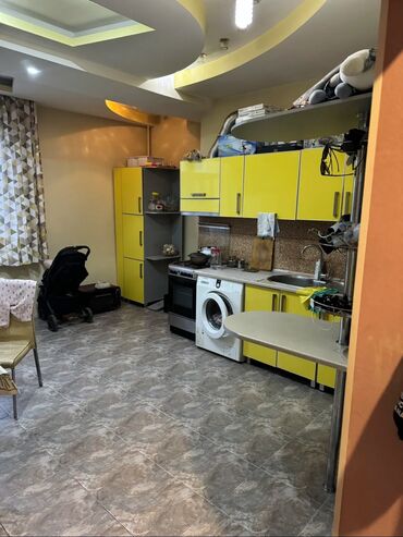 снять квартиру в районе автовокзала: 2 комнаты, 78 м², Элитка, 4 этаж, Старый ремонт