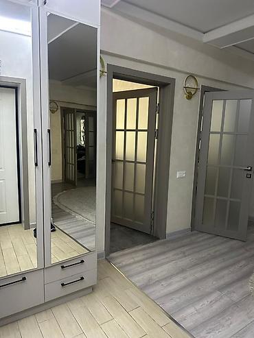 Долгосрочная аренда квартир: 3 комнаты, С мебелью полностью — 5