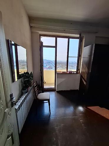 metroya yaxin: 1 otaqlı, Yeni tikili, 45 kv. m — 4
