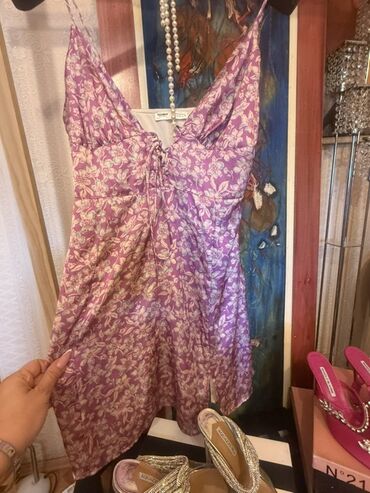 Haljine: PULL&BEAR XL, bоја - Ljubičasta, Na bretele — 5