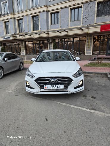 Hyundai: Hyundai Sonata: 2018 г., 2 л, Типтроник, Газ, Седан