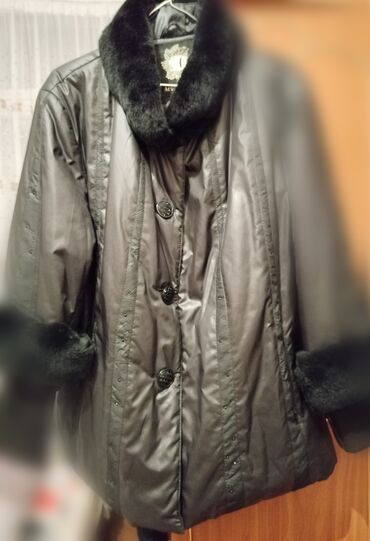 kisi geyimleri kurtkalar: Куртка 7XL (EU 54), цвет - Черный