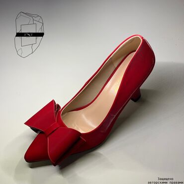туфли женские 40: Туфли Loro Piana, 40, цвет - Красный