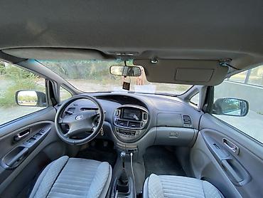 corolla 2018: Toyota Previa: 2001 г., 2 л, Механика, Дизель, Минивэн — 6
