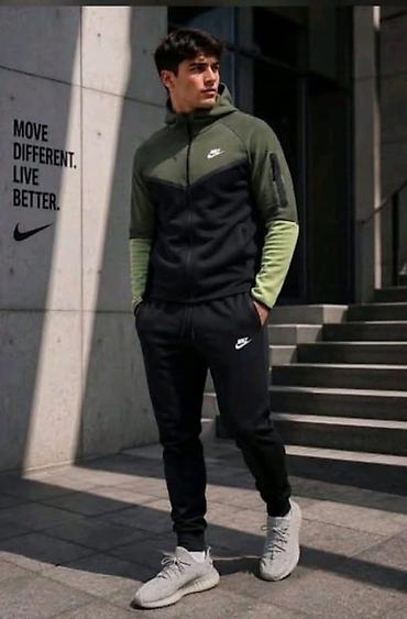 halji: Double face
s, m, l, xl, 2xl
na seriji 28€
Na komad 3.500 din — 1