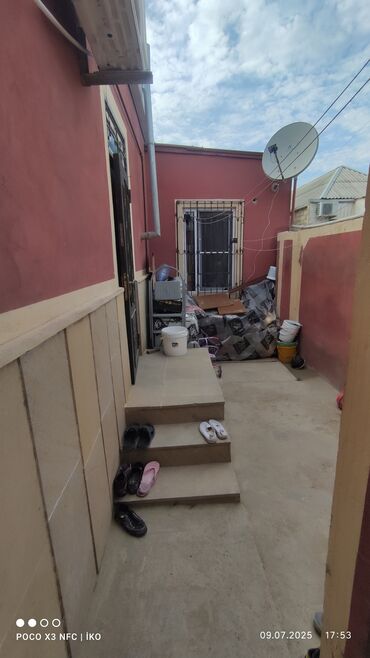 Həyət evləri və villaların satışı: Binə 2 otaqlı, 55 kv. m — 2