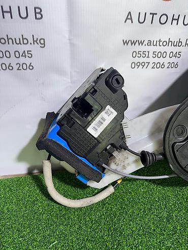 Замок двери Hyundai 2013 г., Б/у, Оригинал, Корея