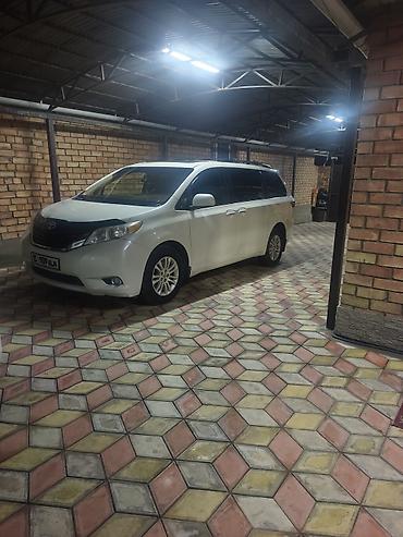 тайота сияана: Toyota Sienna: 2016 г., Минивэн — 1