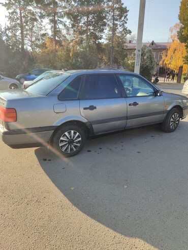продаю ниссан серена бишкеке: Volkswagen Passat: 1993 г., 1.8 л, Механика, Бензин, Седан