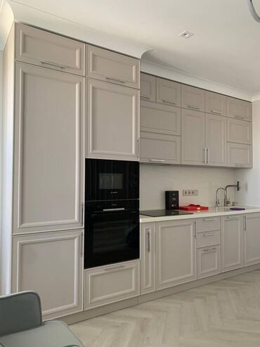 хромированная кухонная мебель: Кухонный гарнитур, Новый, В рассрочку, цвет - Белый, ДСП, Бесплатная доставка