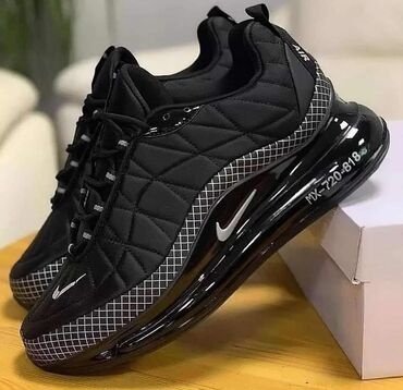 zenske patike reebok: Nike, 42, color - Black
