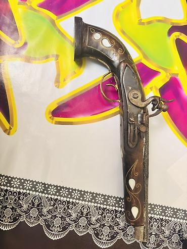 ramazan dekorlari: Dekorativ antik üslublu tapança maketi - Material: ağac və metal — 1