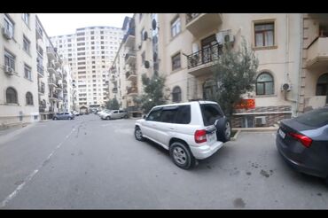 Qarajlar: 40 kv. m, 6 * 7 * 290 Beton