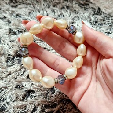 hm tasne: Handmade, Material: Pearl