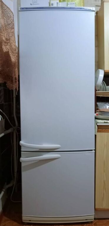 Холодильники: Холодильник Atlant, Двухкамерный