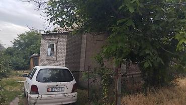 Продаётся земельный участок с кирпичным домом. Описание объекта: - — 2