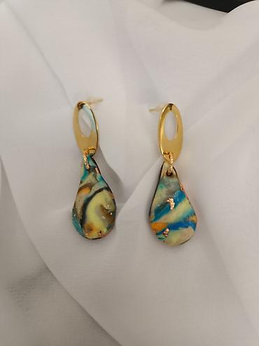 Minđuše: Ručno rađene mindjuse od gline sa unikatnim apstraktnim dezenom i — 15