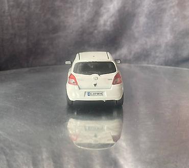 model 1: Toyota, 2010 il, 1:43, Dəmir, Ödənişli çatdırılma — 10