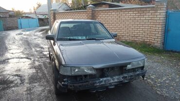 Toyota: Toyota Camry: 1998 г., 2 л, Механика, Бензин, Седан