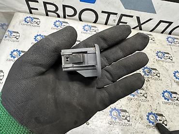 range over: Кнопка открывания багажника Honda CRV B20B 1998 Контрактный из — 4