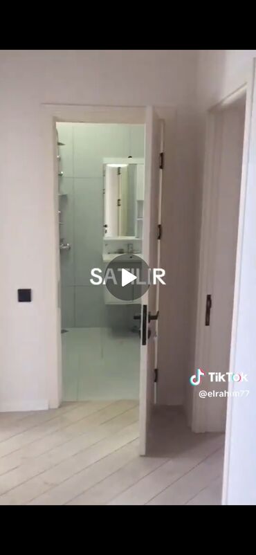 binəqədi evləri: Heyet evi satilir Bineqedide. Ev 3 otaqdan ibaretdi. Yeni remont